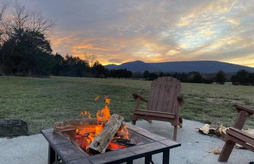 Holly Tree Retreat Located In Beautiful Luray, VA. - Foto 16