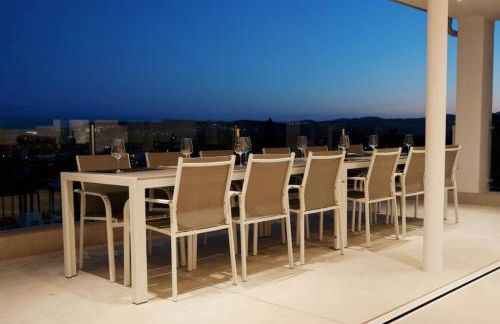 Luxury villa with heated pool for 12 to 14 people - Photo 92