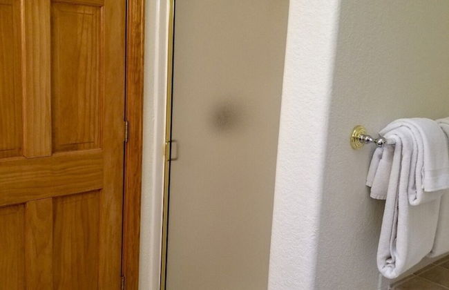 Cascade Three Bedroom Three Bath C03 - Photo 12