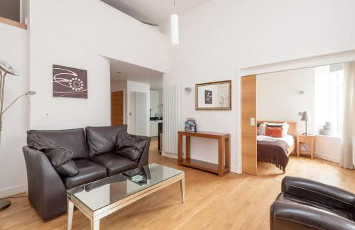 Extremely Central Quartermile Apartment Near Castle and University - Foto 2