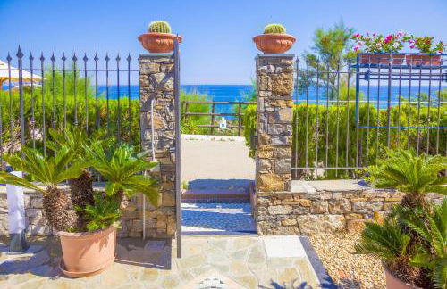 Villa Lucrezia - San Lorenzo al Mare - Photo 8