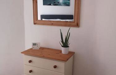 Estuary View Bank House Stunning apartment - Photo 9