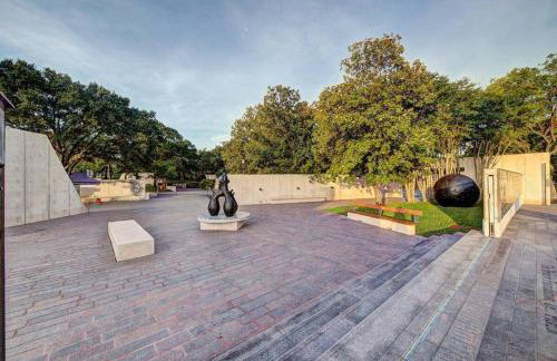 Tranquil Escape- Spa Bath & Pool for One or Couples - Foto 25