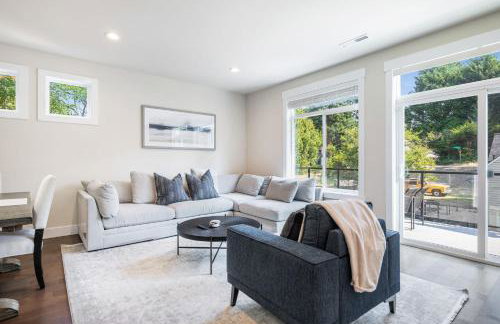 Perch - Modern Seattle Retreat w/ AC, Garage & Decks - Foto 9