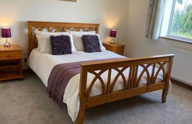 Bungalow in Pillaton - Photo 4