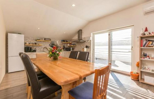 3 Bedroom Amazing Apartment In Banjevci - Foto 17