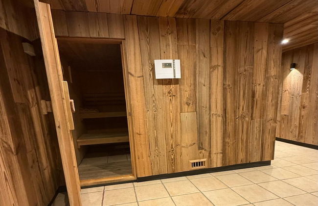 Chalet Retreat With Sauna - Photo 26