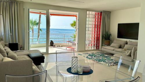 Beachfront, First line, 2-Bdr,2-Bath, Swiming Pool - Photo 4