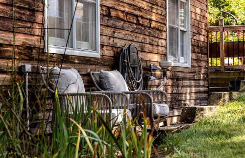 Thoughtfully Design Cottage with Breathtaking Indoor and Outdoor in Maryland - Photo 27