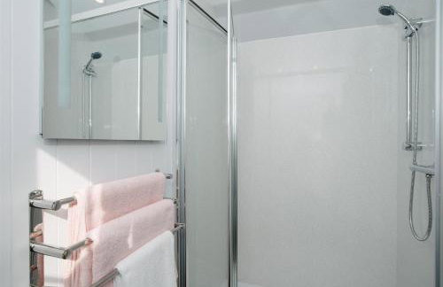 Shepherds Hut at Chenhall Farm - Photo 4