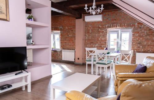 Nowy Rynek 10 - Foto 48