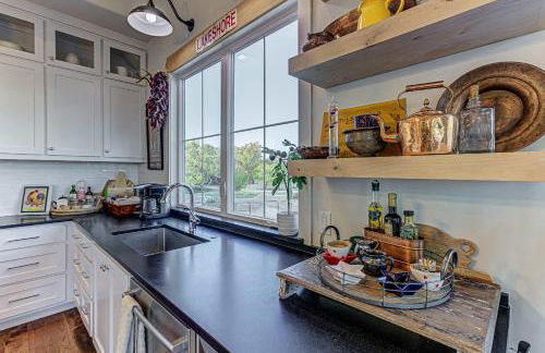 Immaculate Waterfront Family Home for 16 w Private Dock - Foto 30