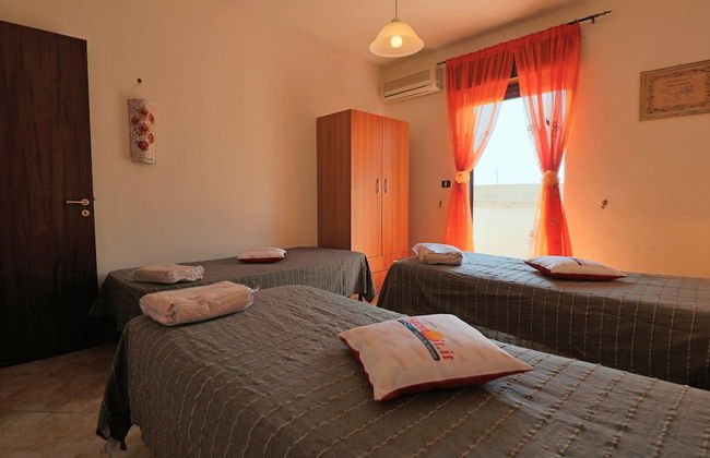 Residence Blues - Photo 15