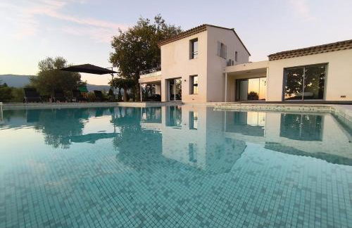 Villa contemporaine 170 m2 havre de paix piscine - Foto 9