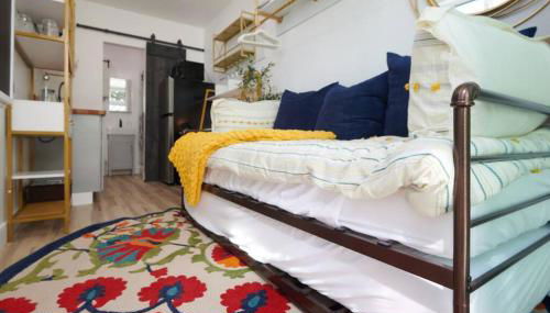 Tiny Living; Big Style - Photo 3