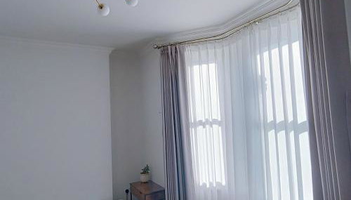 New refurbished one bed flat in the West London - Foto 5