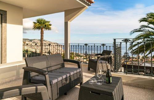 Exquisite Madeira Villa Villa Funchal Belair 4 Bedroom Panoramic Sea View - Foto 17