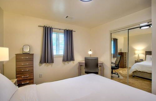 30 Day Minimum - Entire House AC Washer & Dryer - Photo 12