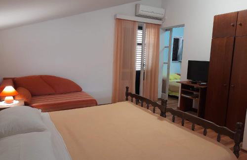 Apartmani Vodanović - Photo 37