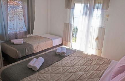 Kalimera Aegina - Foto 36