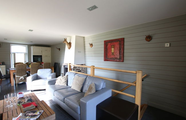 Riverside Mansion Retreat - Foto 11