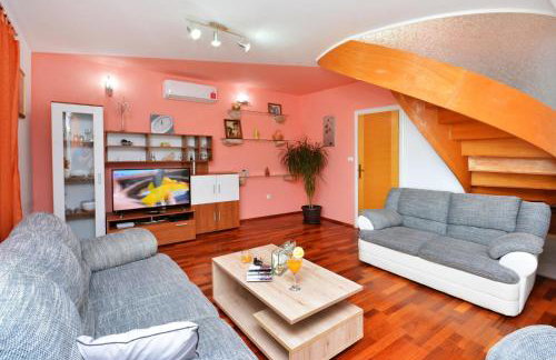 Holiday Home Nevenka - Photo 12