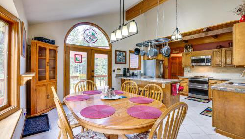 Silver Plume Mountain Haven with Views and Deck! - Foto 5