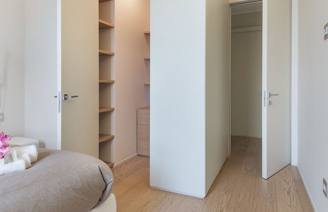 SuiteLowCost Corso Como - Photo 6