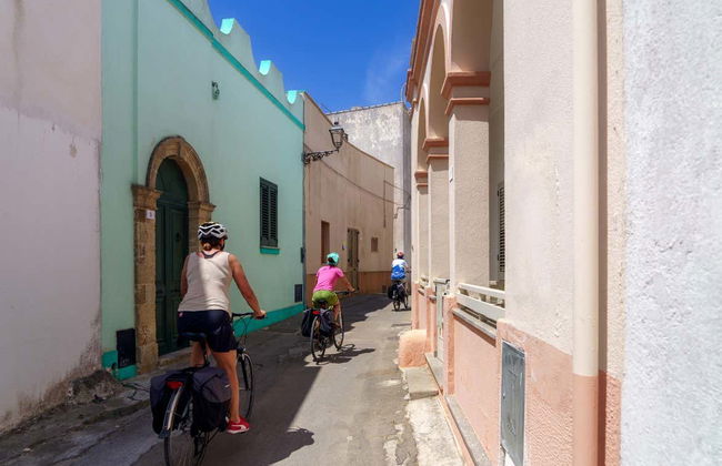 Tour de bicicleta por Alezio, Tuglie e Porto Selvaggio - Foto 4