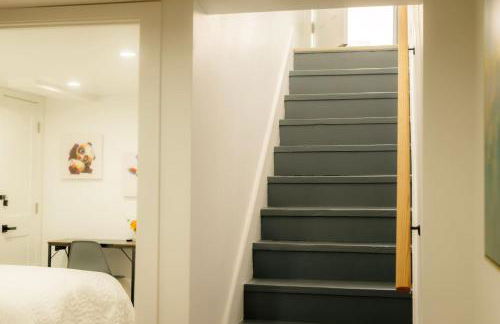 The Minimalist Escape - Modern 1BD in the Heights - Foto 26