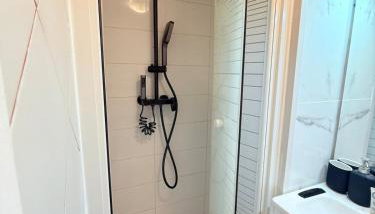 L'Interdite House - Limitless - Jacuzzi Cinema Love - Foto 4