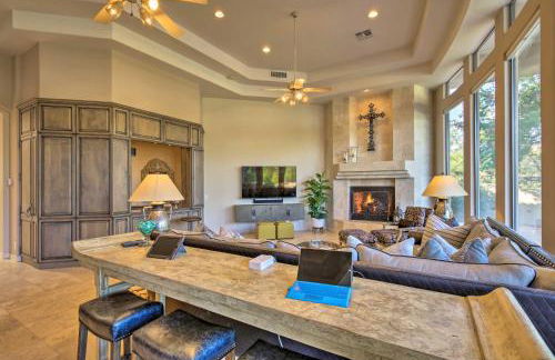 Lavish Paradise Valley Home with Sports Court and Pool - Foto 8