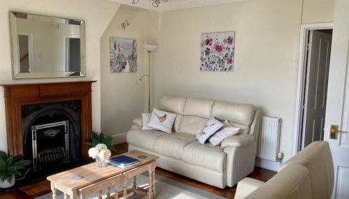 Glenbrae House 3 bedrooms near Nantwich with countryside views on private driveway - Foto 2