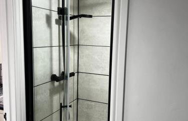 ResiLets - Plessey Road House, Large, Modern Home - Foto 7