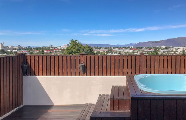 ICELAND SJF Villa , Hot tub & Outdoor Sauna Amazing Mountains View - 15 min to downtown - Foto 52