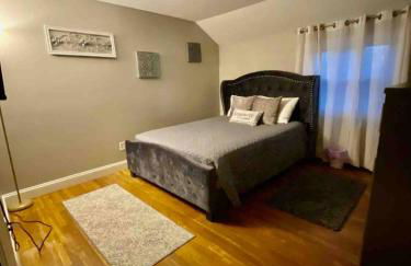 [4-BR/Sleeps 12] Family & Friends Home in Indiana - Foto 37