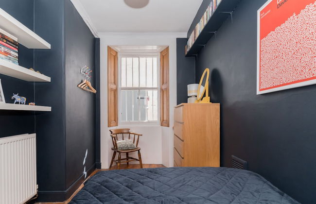 Beautiful & Bright 2BD Flat - Haymarket - Photo 6