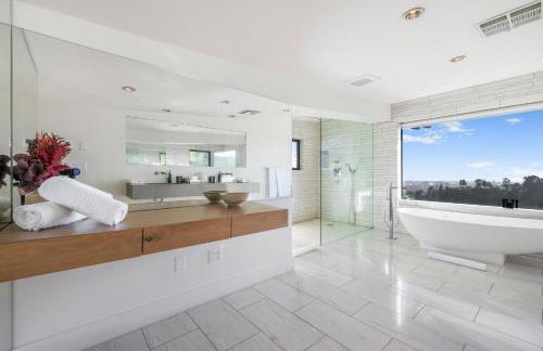 Summitridge - An Elegant Estate With Unobstructed City and Ocean Views - Foto 41