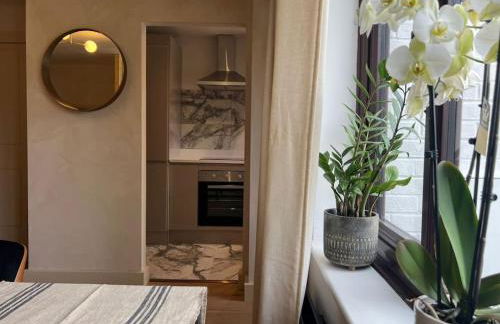 A Cozy Home Away from Home - Photo 4