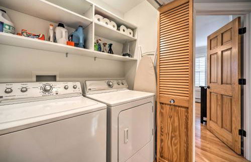 Stunning House with Deck, Game Room and Home Gym! - Foto 39