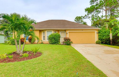 Pool and Fire Pit Family-Friendly Palm Bay Home! - Foto 34