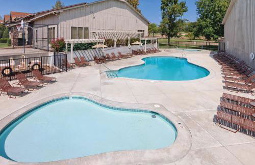 Wyndham Grand Lake Studio Apartment with Resort Access - Foto 1