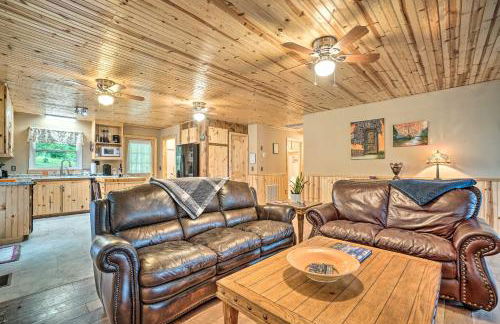 Hot Tub and Fire Pit Pet-Friendly Clayton Escape! - Foto 7