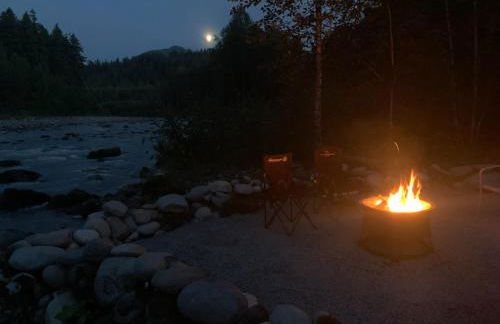 PNW River Cabin - Foto 34