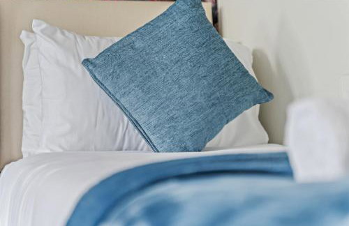 4 to 6 Beds Van Parking South Birmingham NR Edgbaston Solihull Relocations Insurance and Work Bookings Welcome - By Samina - ARZ Stays - Foto 56