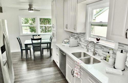 Greenbelt Guesthouse - Unlimited Peace & Privacy Golf Bowling Green & More - Foto 27