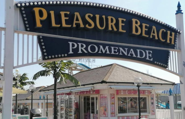 Beach Apartment - Sleeps 4, Garden & Parking - Foto 11