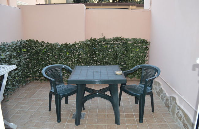 Butterfly Accommodation - Photo 25