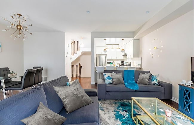 3BR 2 5BA Townhome 1 min to the Beach BBQ Parking - Foto 30