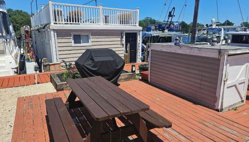 Float and Relax ON the Water Float Home - Foto 3